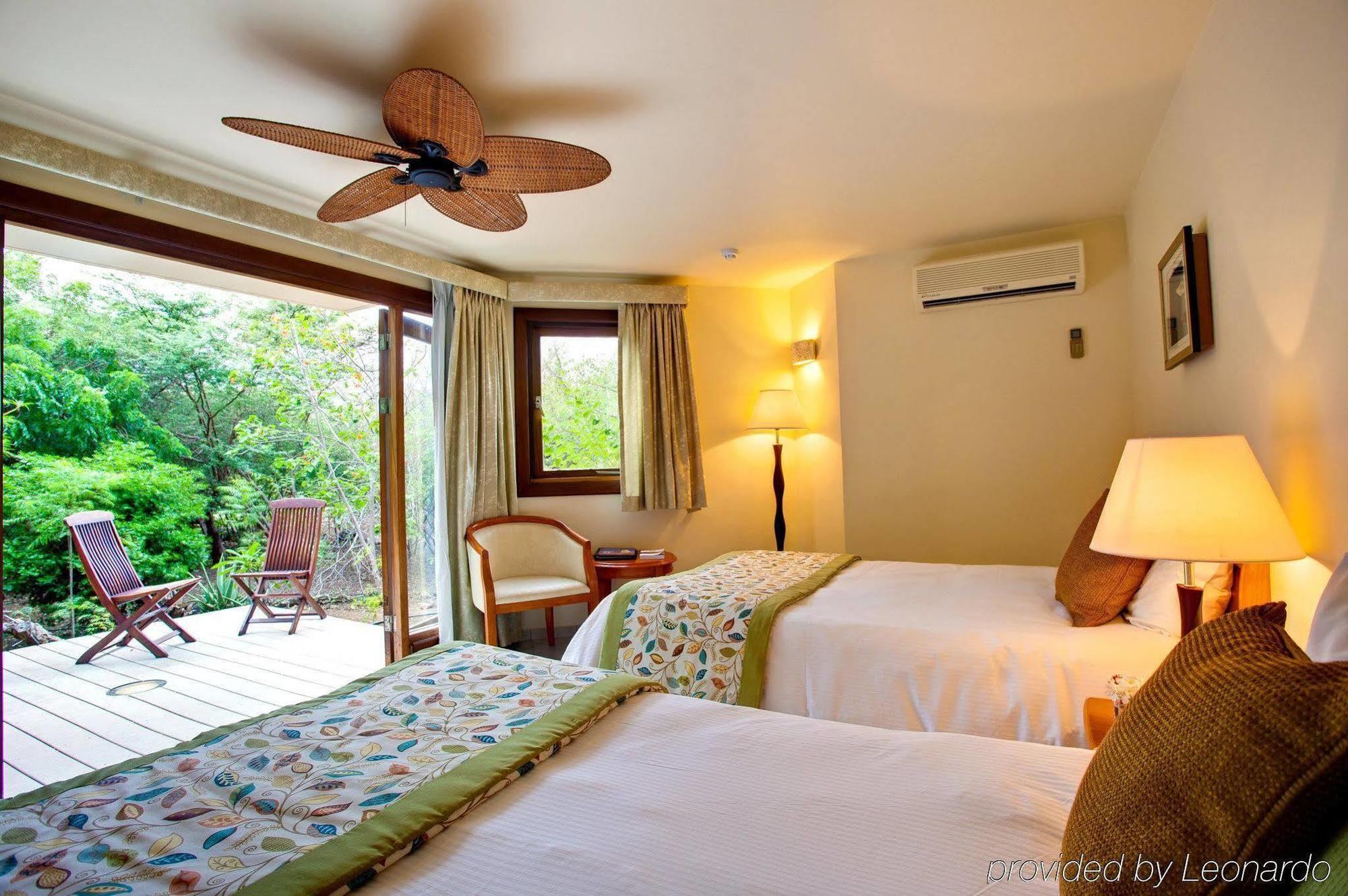 Kura Hulanda Lodge & Beach Club Westpunt Habitación foto